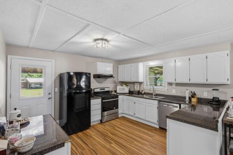 1846 Cypress Creek Road Linden TN 37096