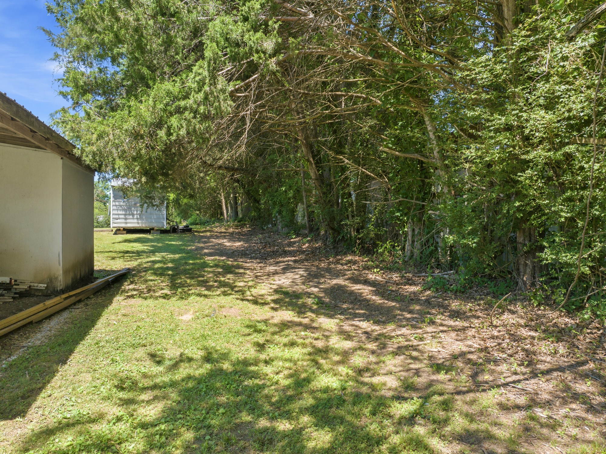 1846 Cypress Creek Road Linden TN 37096