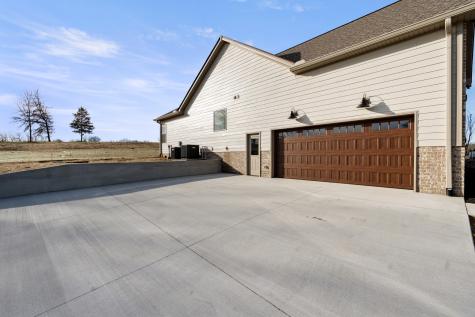 8078 Gideon Road Greenbrier TN 37073