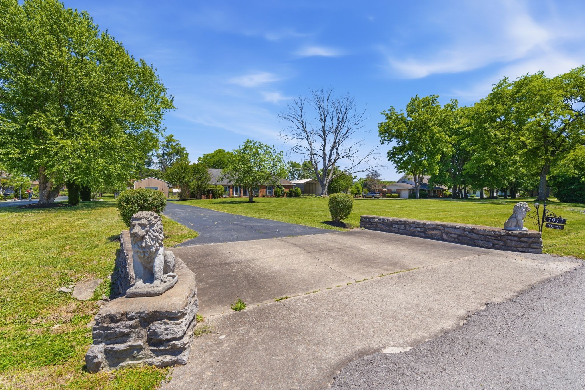 1913 Shenandoah Trail Lebanon TN 37087