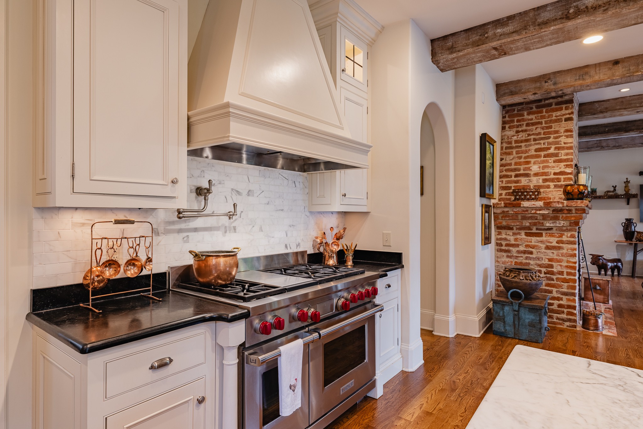 6108 Robin Hill Road Nashville TN 37205