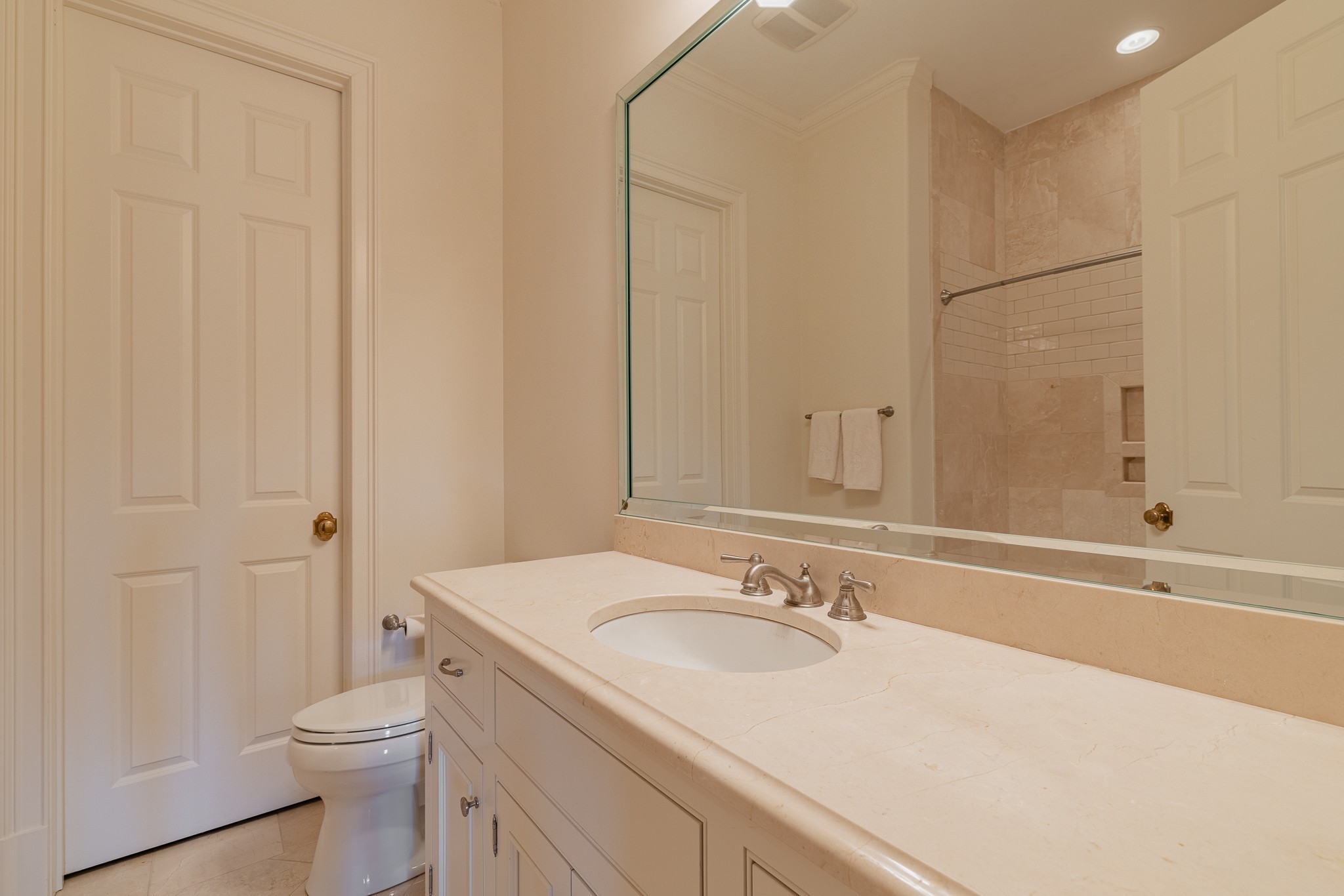 6108 Robin Hill Road Nashville TN 37205