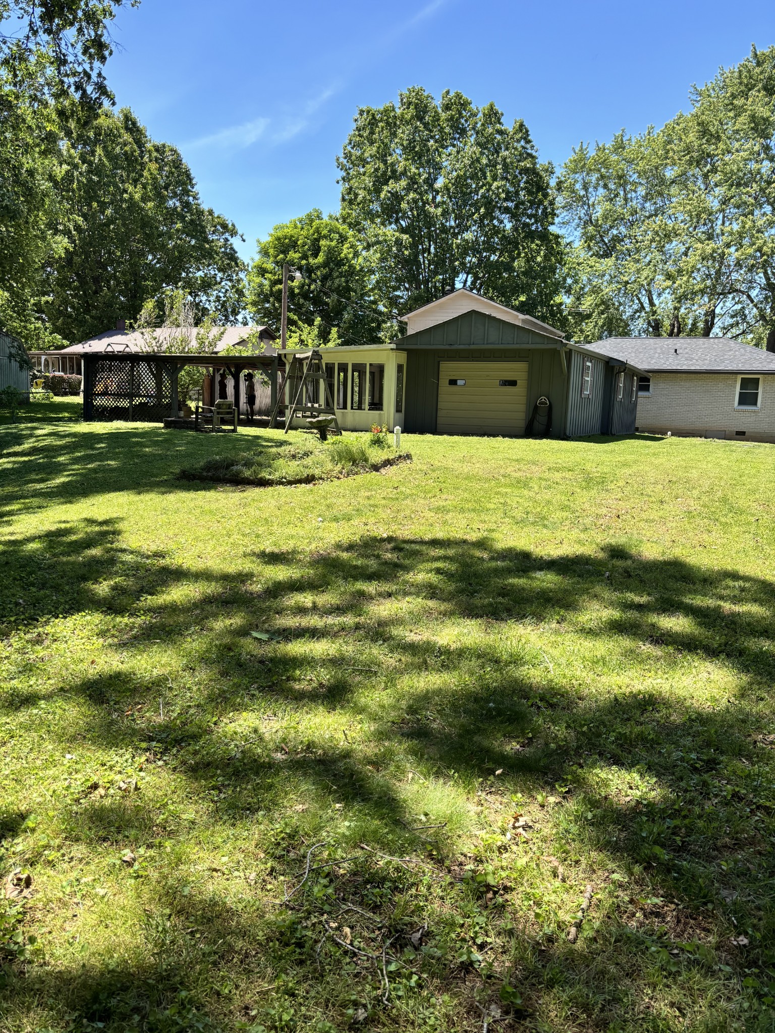 1930 Old Russellville Pike Clarksville TN 37043