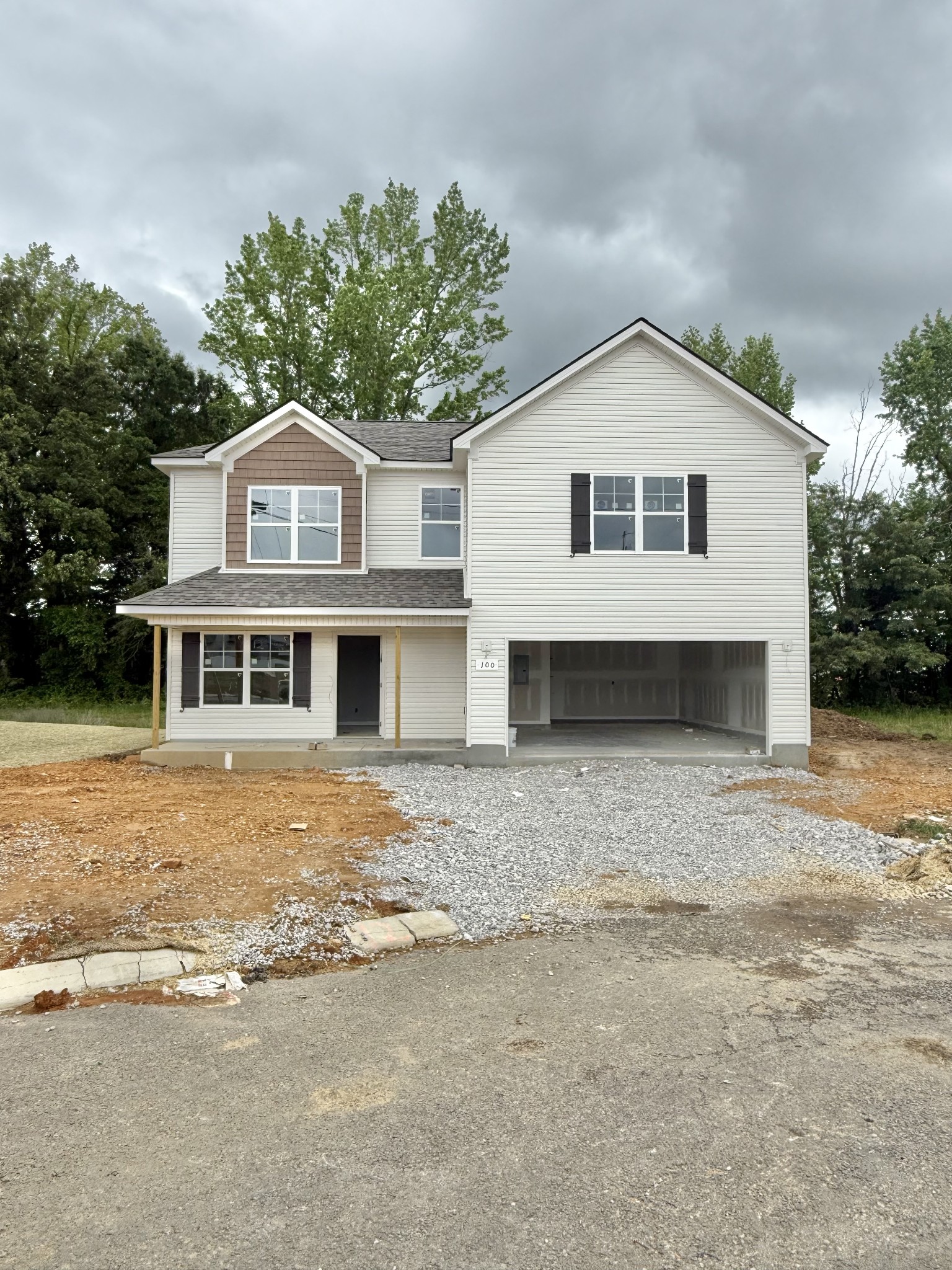 100 Stonehenge Circle Manchester TN 37355