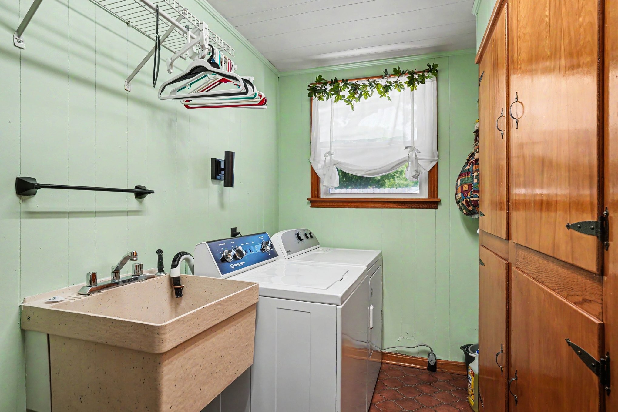 120 Slater Street White Bluff TN 37187