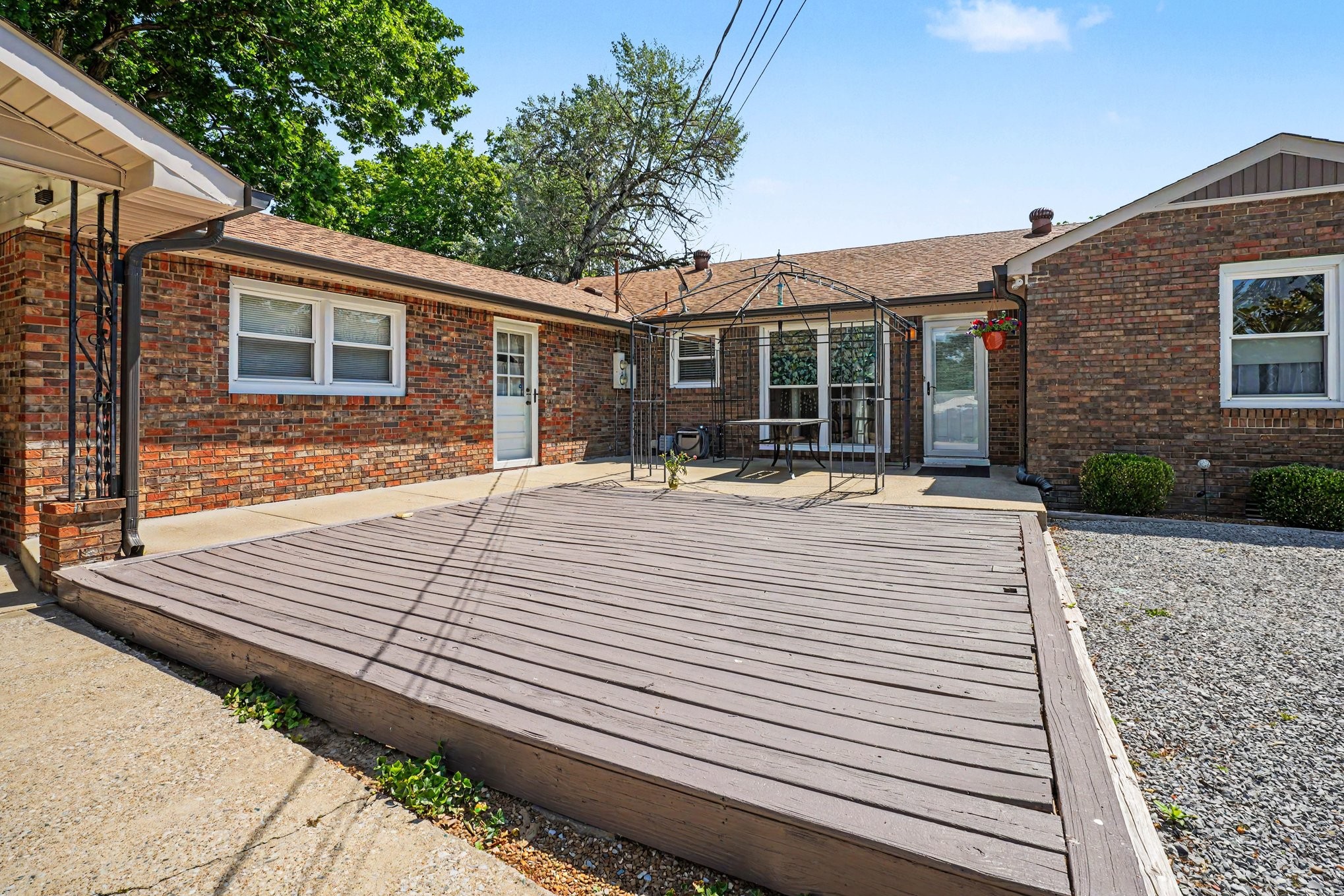 120 Slater Street White Bluff TN 37187