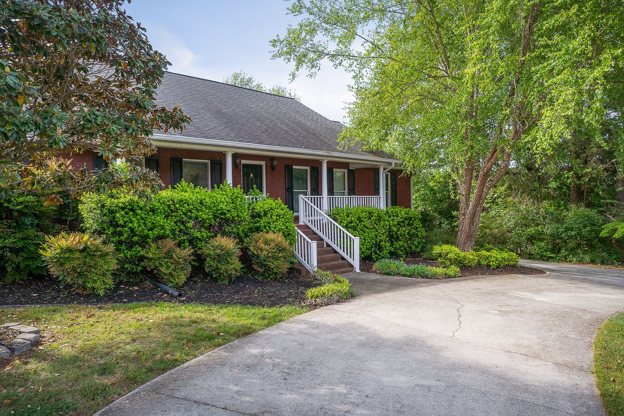 1325 Bridle Path Cookeville TN 38501