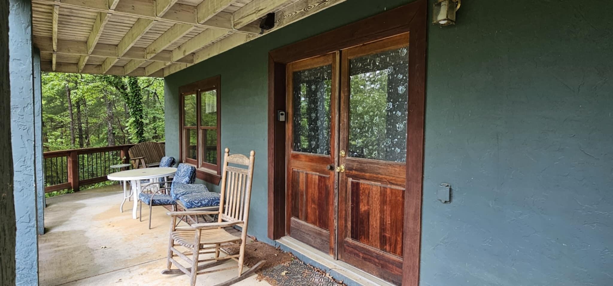 200 Peachtree Lane Tellico Plains TN 37385