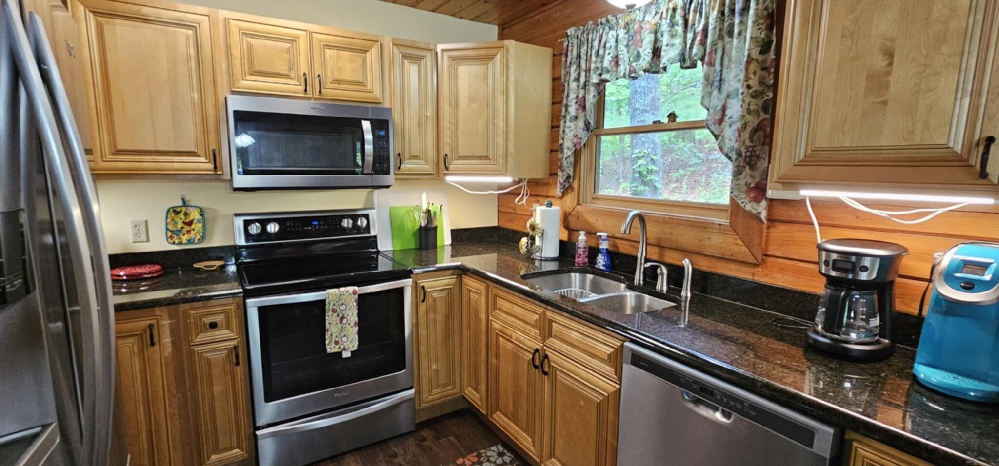 200 Peachtree Lane Tellico Plains TN 37385