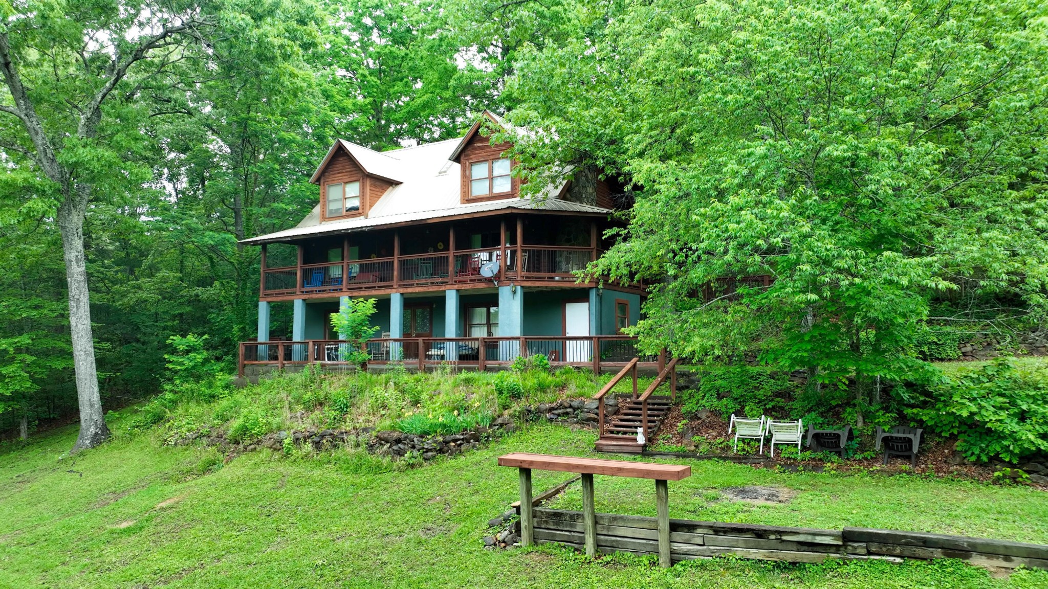 200 Peachtree Lane Tellico Plains TN 37385