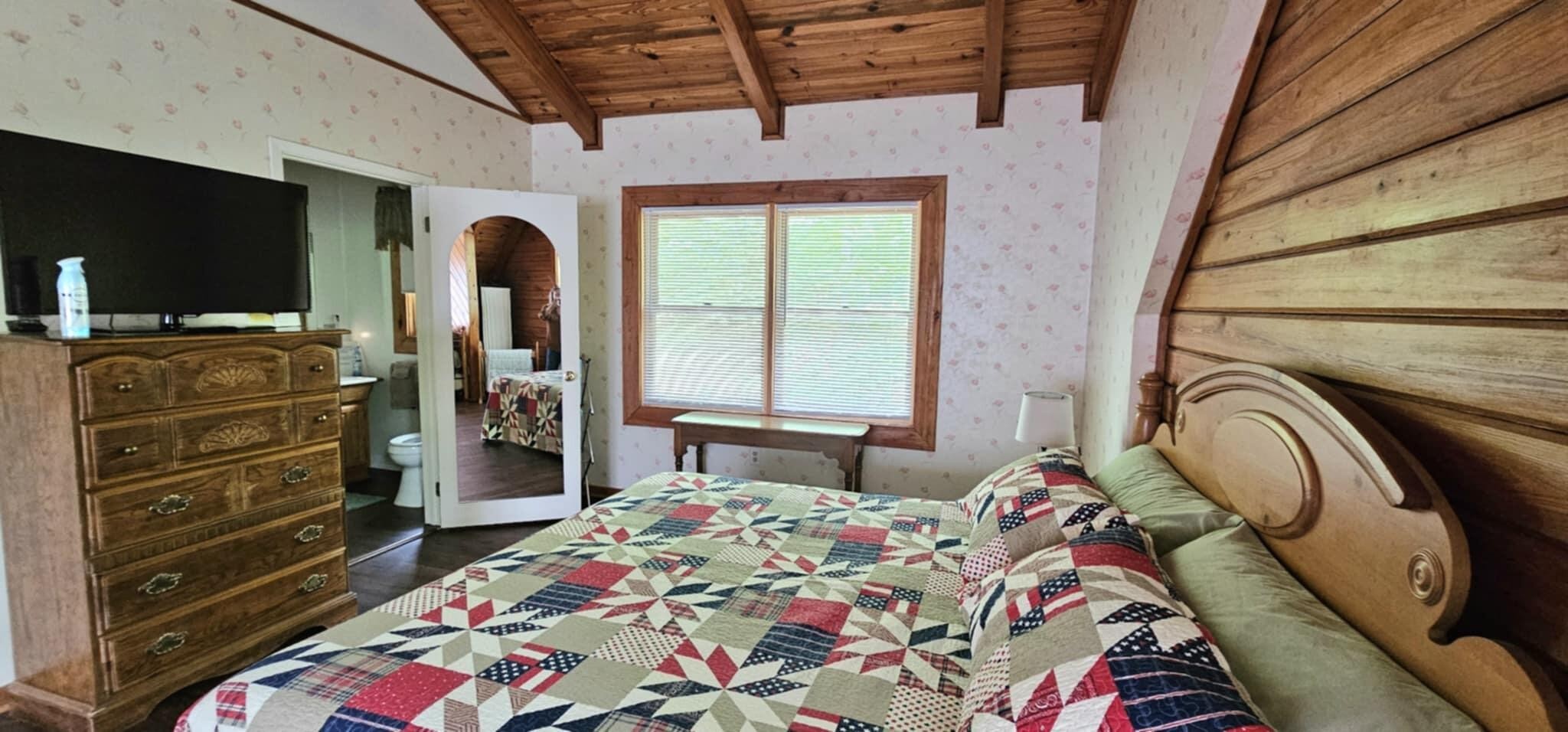200 Peachtree Lane Tellico Plains TN 37385