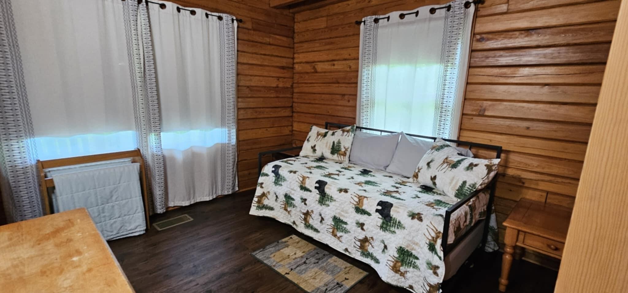 200 Peachtree Lane Tellico Plains TN 37385