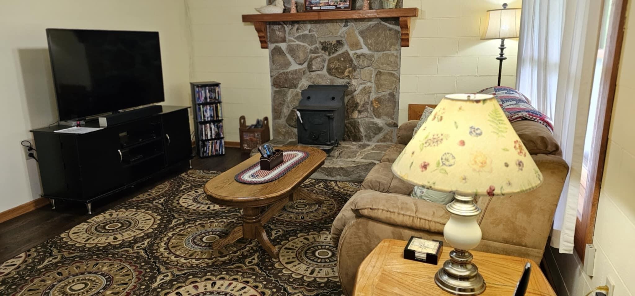200 Peachtree Lane Tellico Plains TN 37385