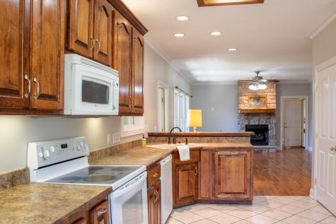 1623 Friendship Road Cross Plains TN 37049