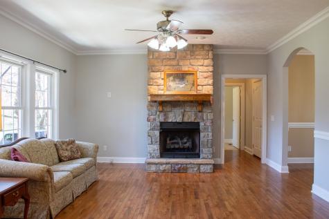 1623 Friendship Road Cross Plains TN 37049