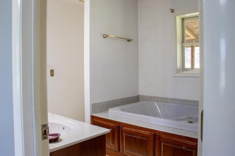 1623 Friendship Road Cross Plains TN 37049