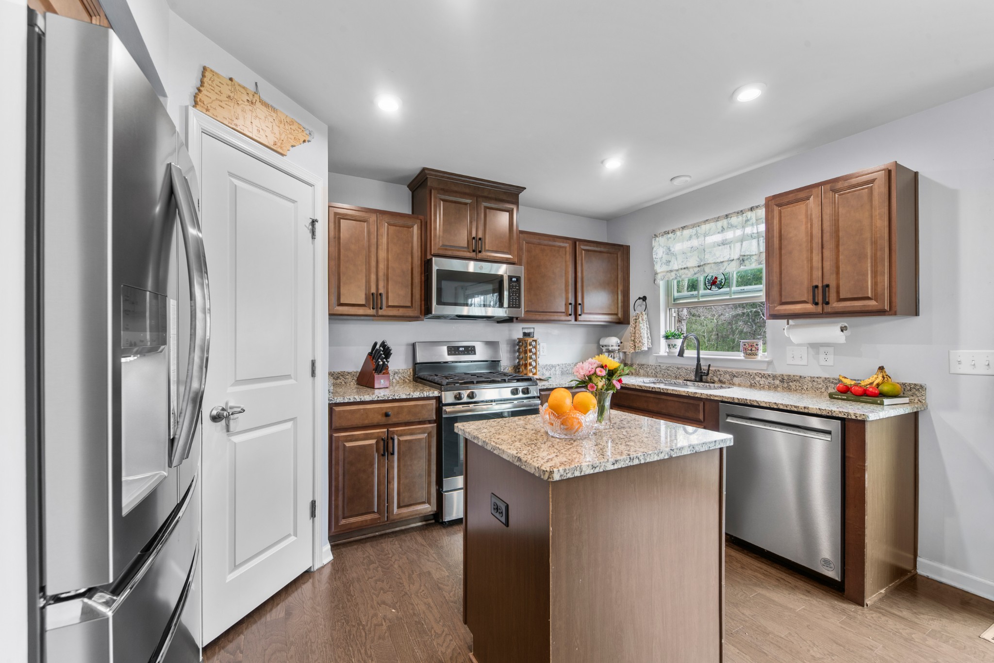 3410 Woodcrest Court Columbia TN 38401