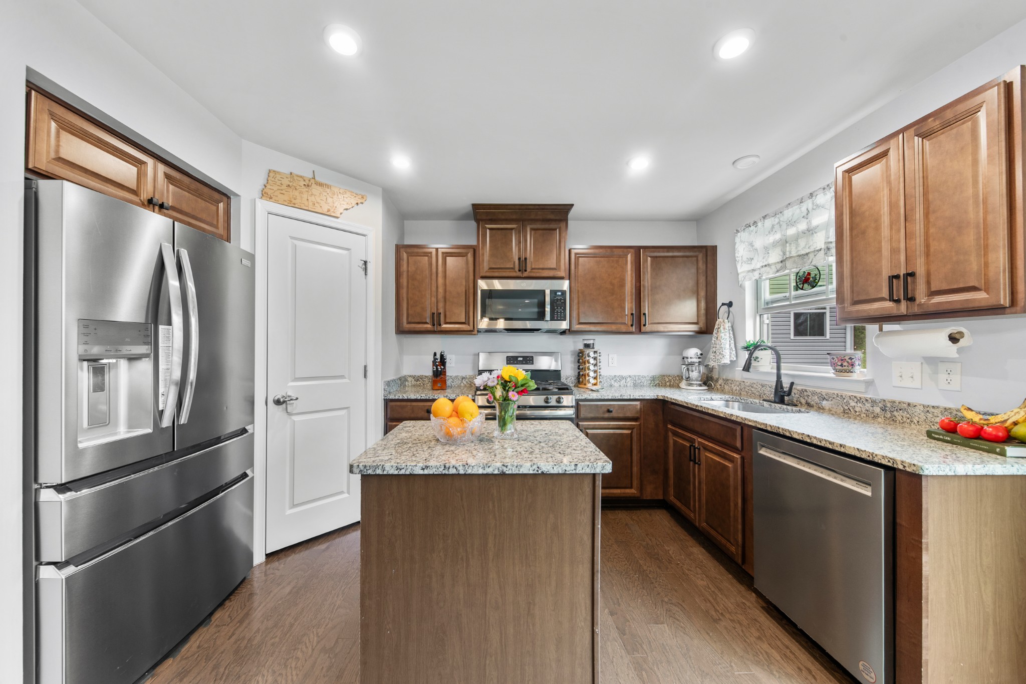3410 Woodcrest Court Columbia TN 38401