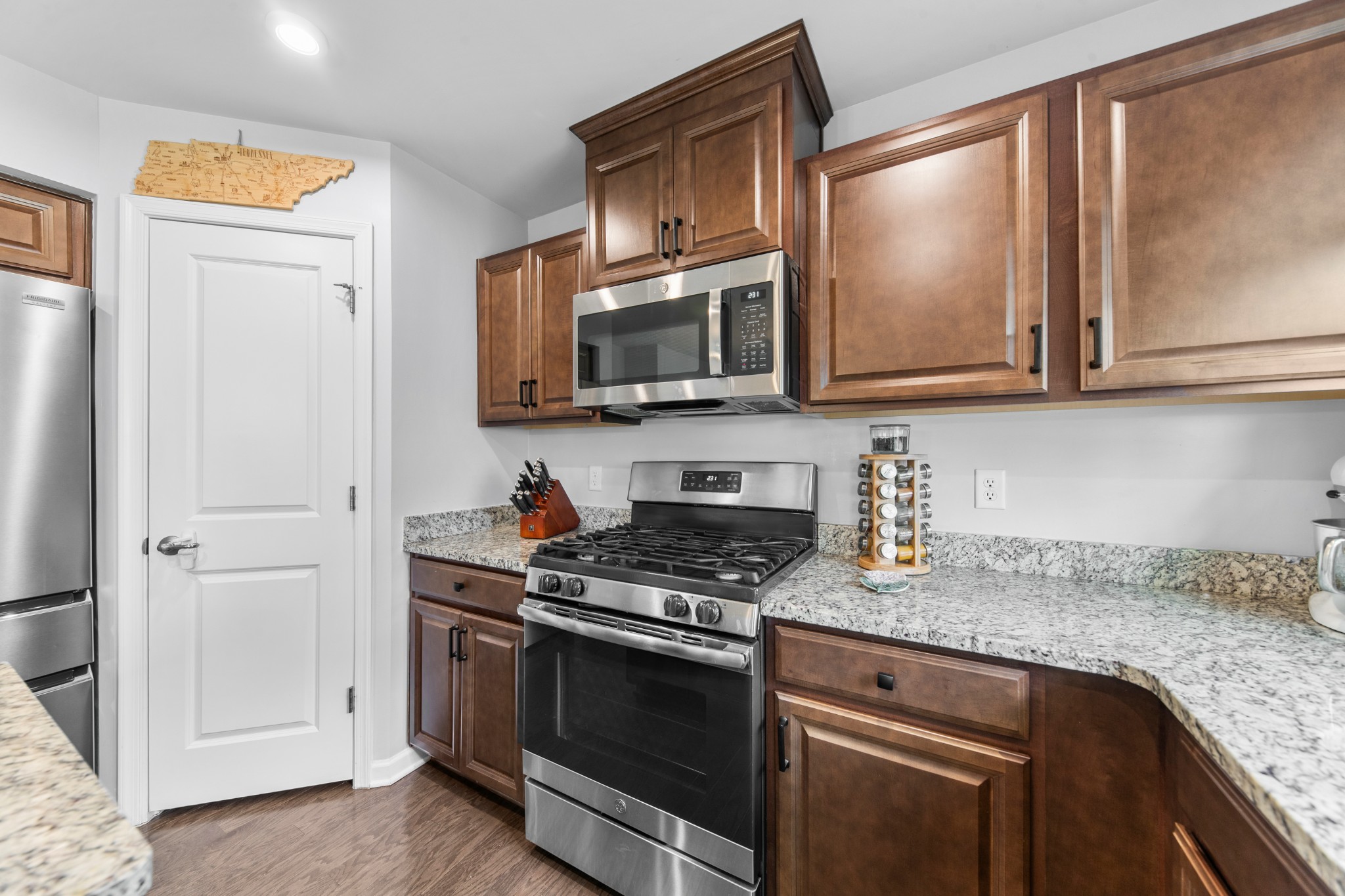 3410 Woodcrest Court Columbia TN 38401