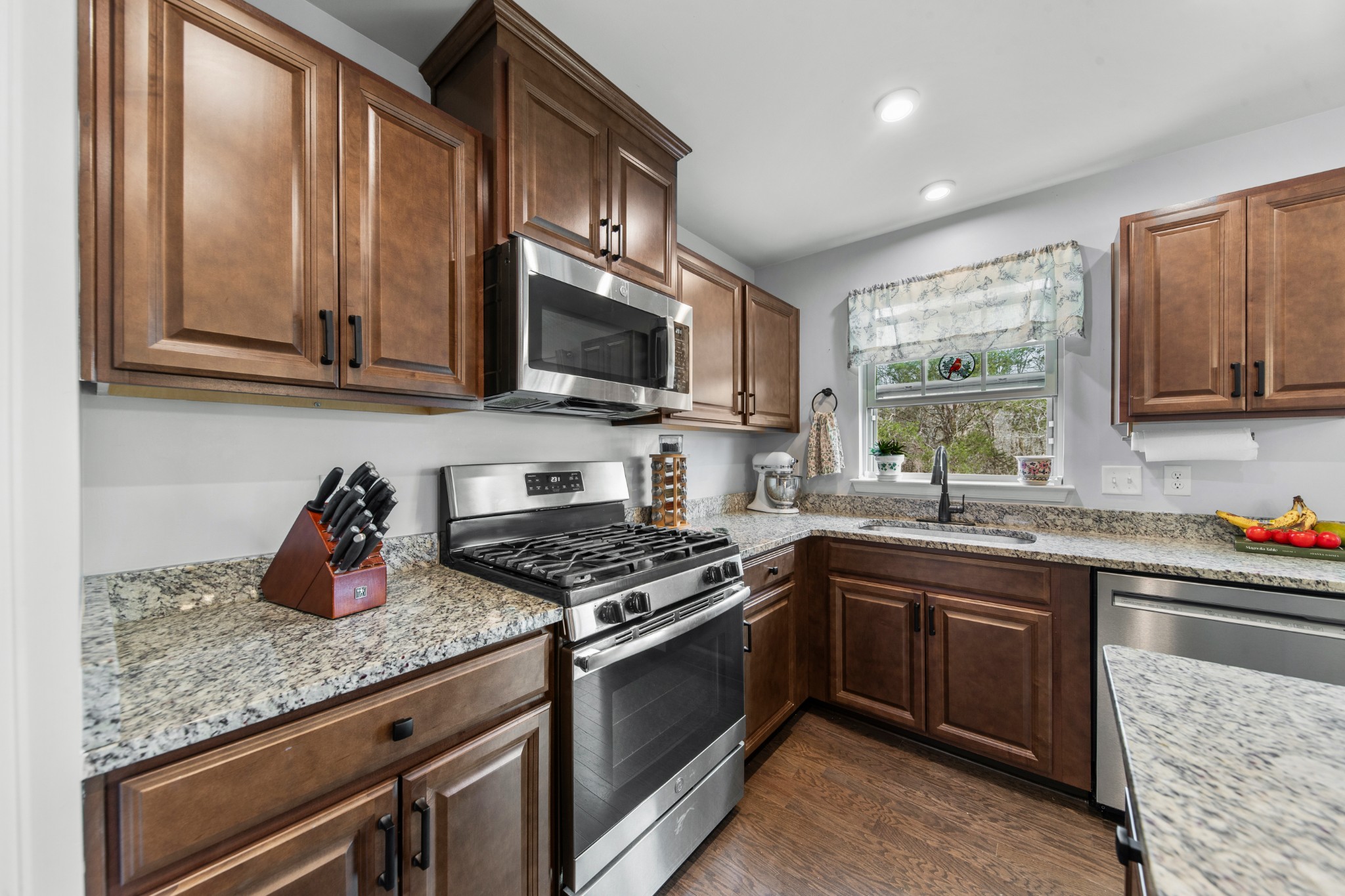 3410 Woodcrest Court Columbia TN 38401
