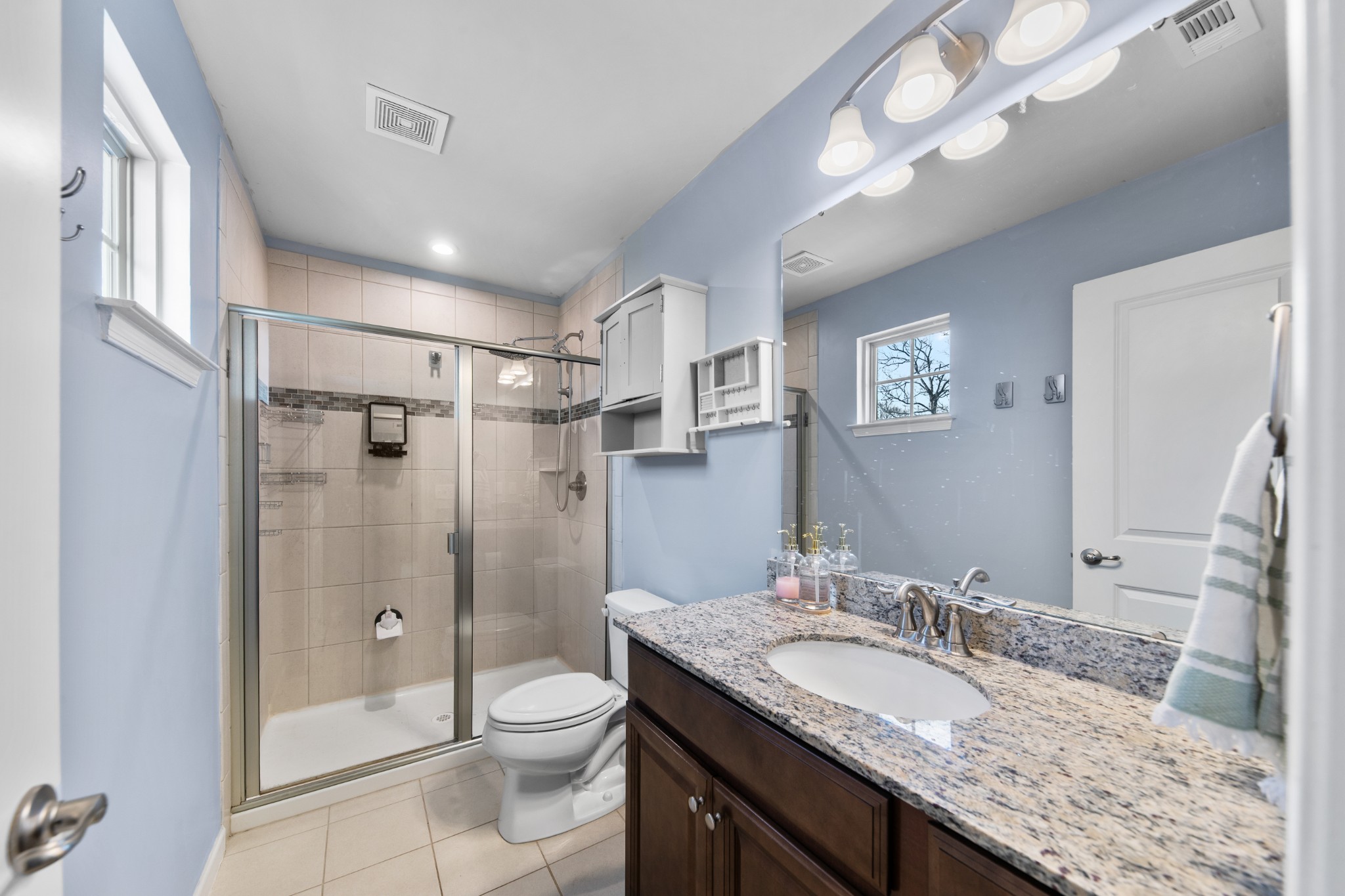 3410 Woodcrest Court Columbia TN 38401