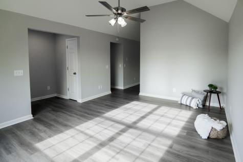 214 Callender Court Christiana TN 37037
