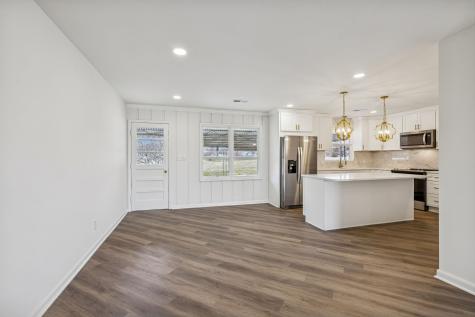 1409 Nashville Highway Columbia TN 38401