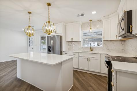 1409 Nashville Highway Columbia TN 38401