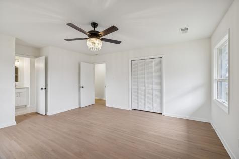 1409 Nashville Highway Columbia TN 38401