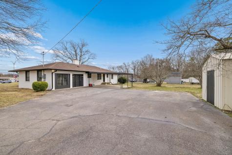 1409 Nashville Highway Columbia TN 38401
