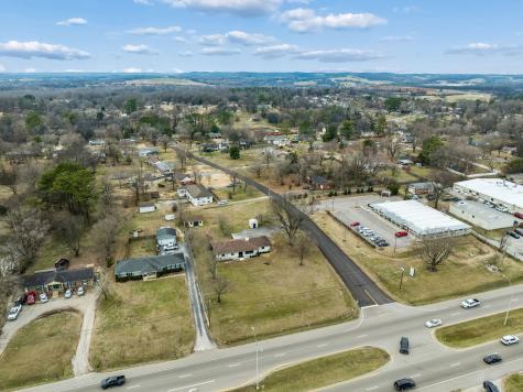 1409 Nashville Highway Columbia TN 38401
