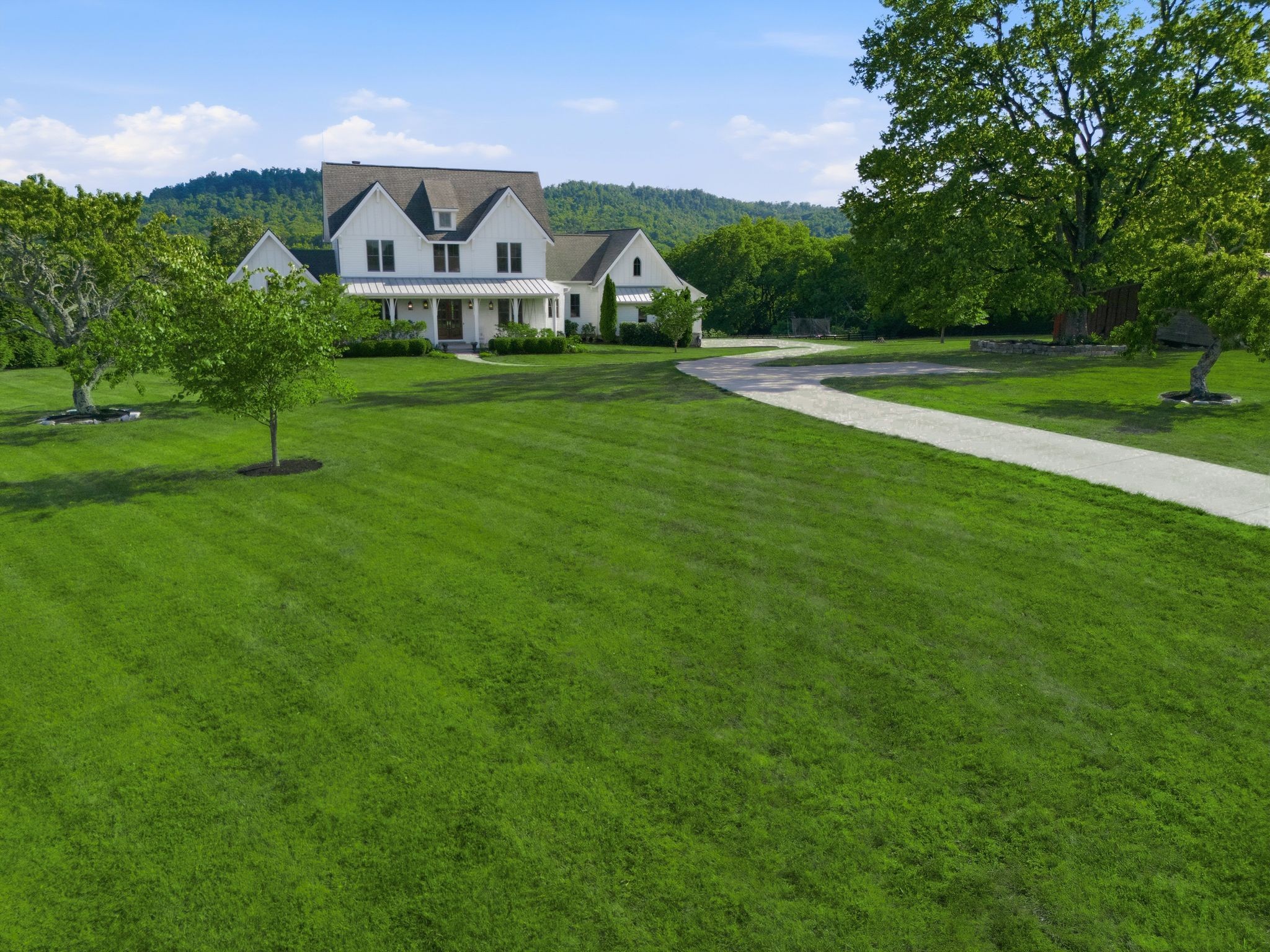 9643 Clovercroft Road Nolensville TN 37135