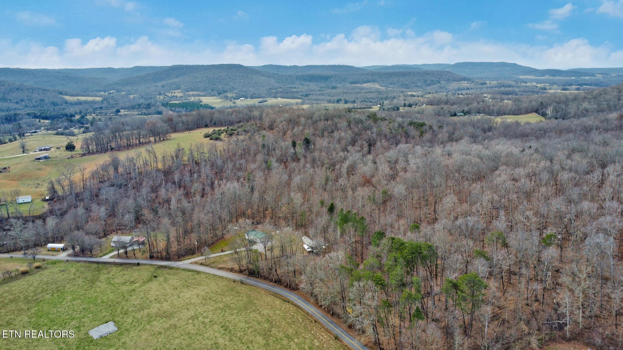 0 Shellotte Loop Pall Mall TN 38577