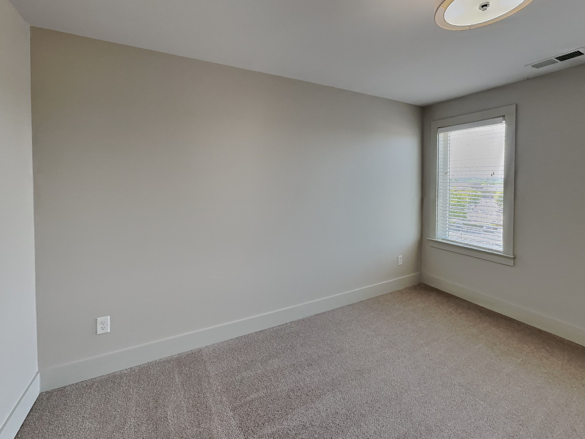 6813 Charlotte Pike Nashville TN 37209