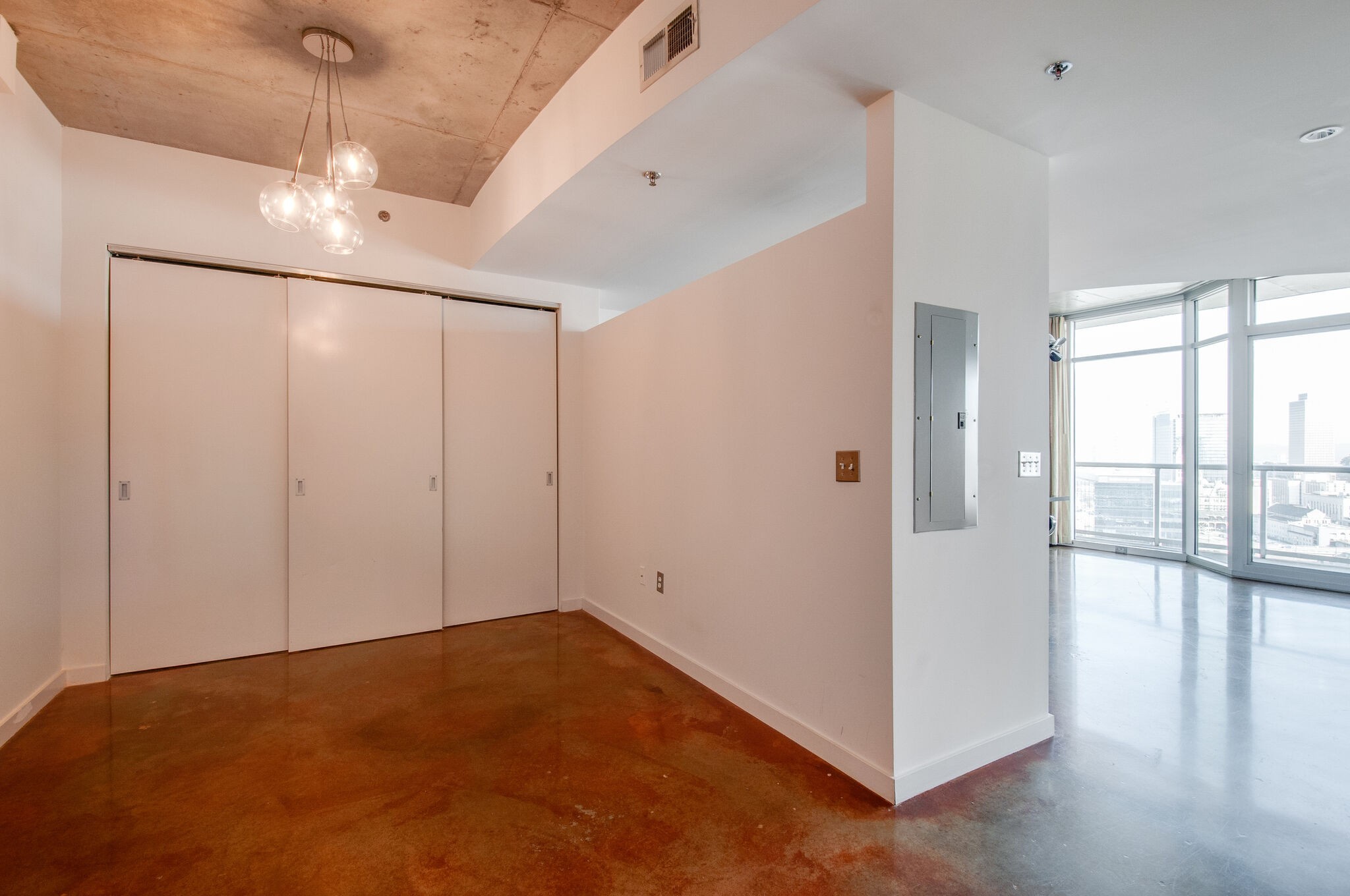 600 12th Ave, S Nashville TN 37203