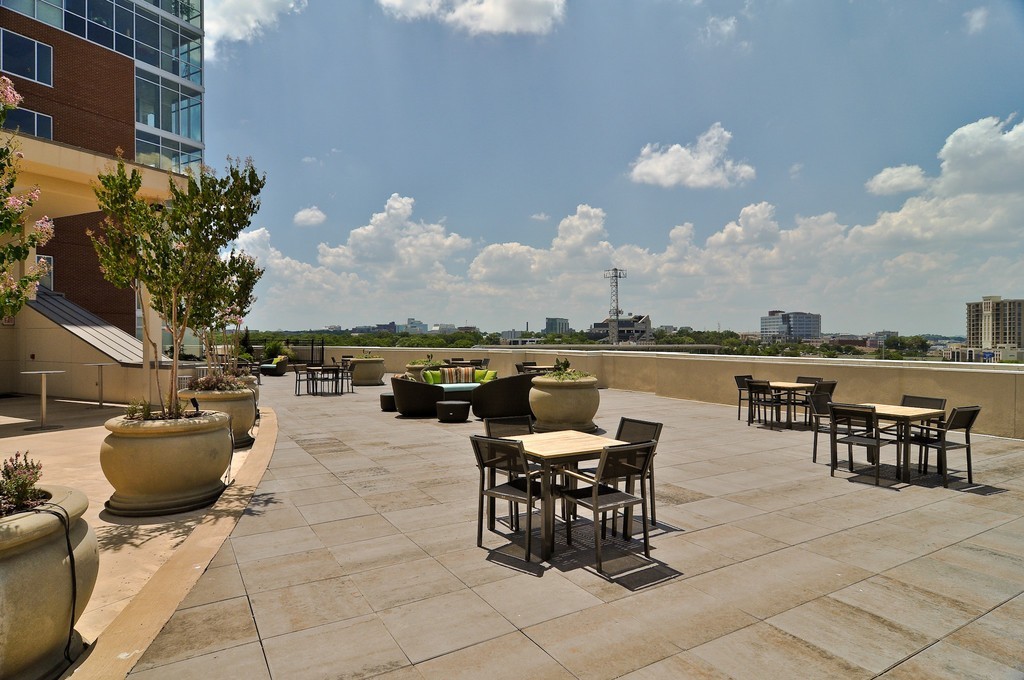 600 12th Ave, S Nashville TN 37203