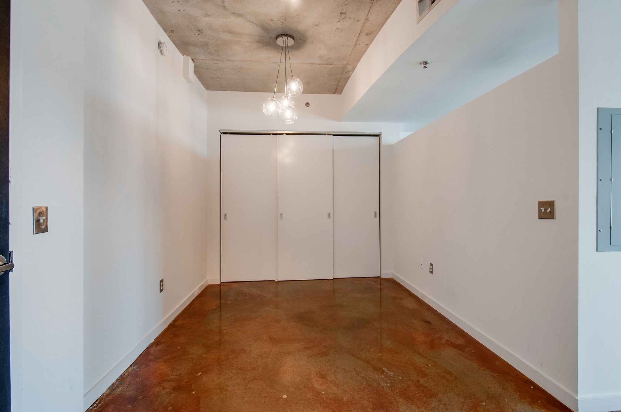 600 12th Ave, S Nashville TN 37203