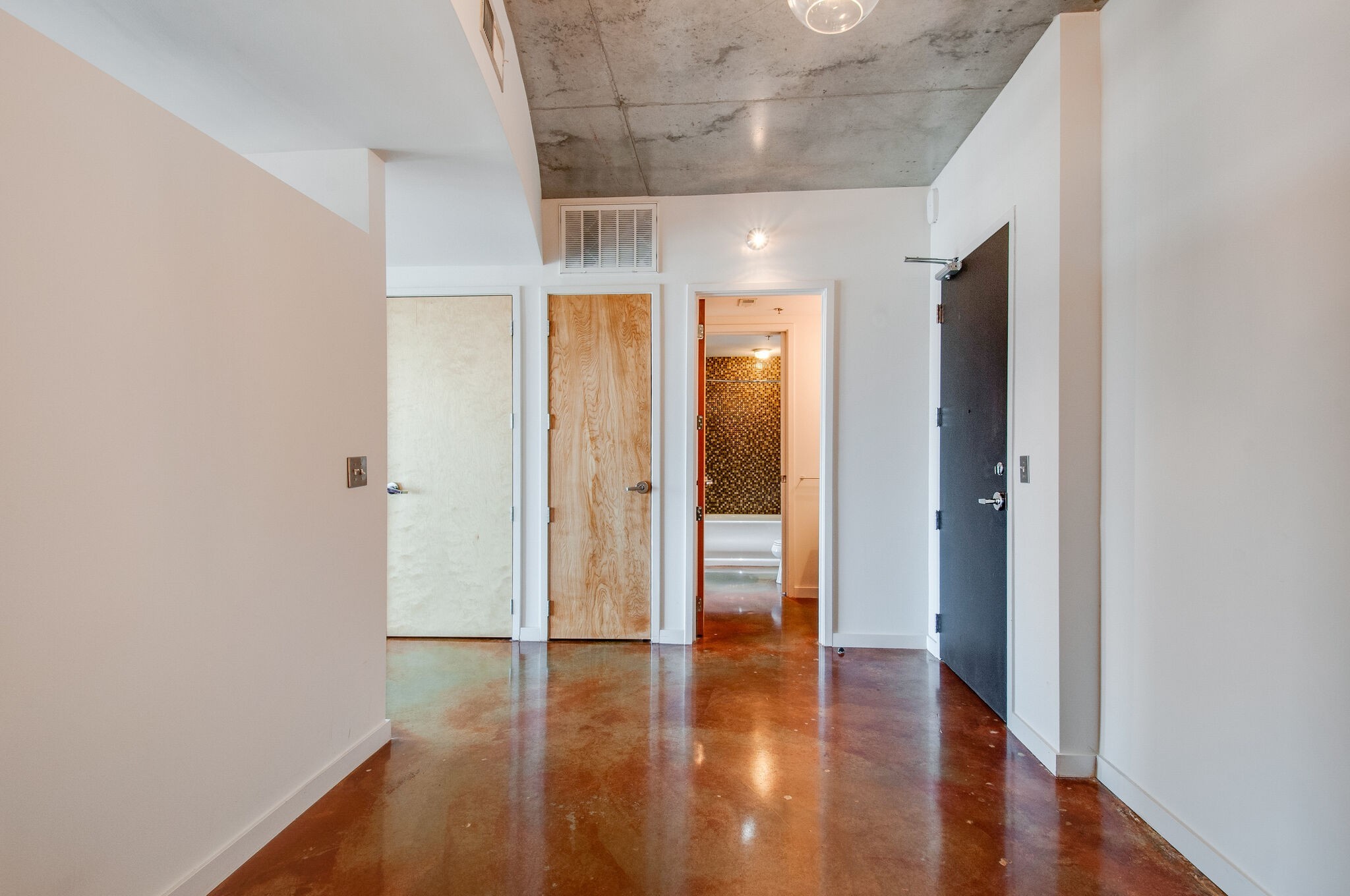 600 12th Ave, S Nashville TN 37203