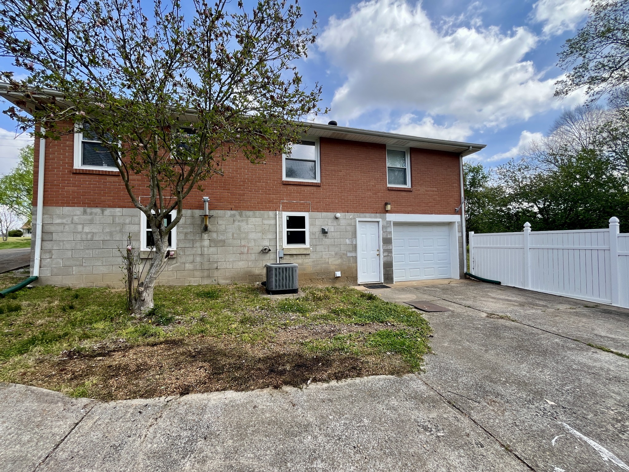 2950 Ashland City Road Clarksville TN 37043