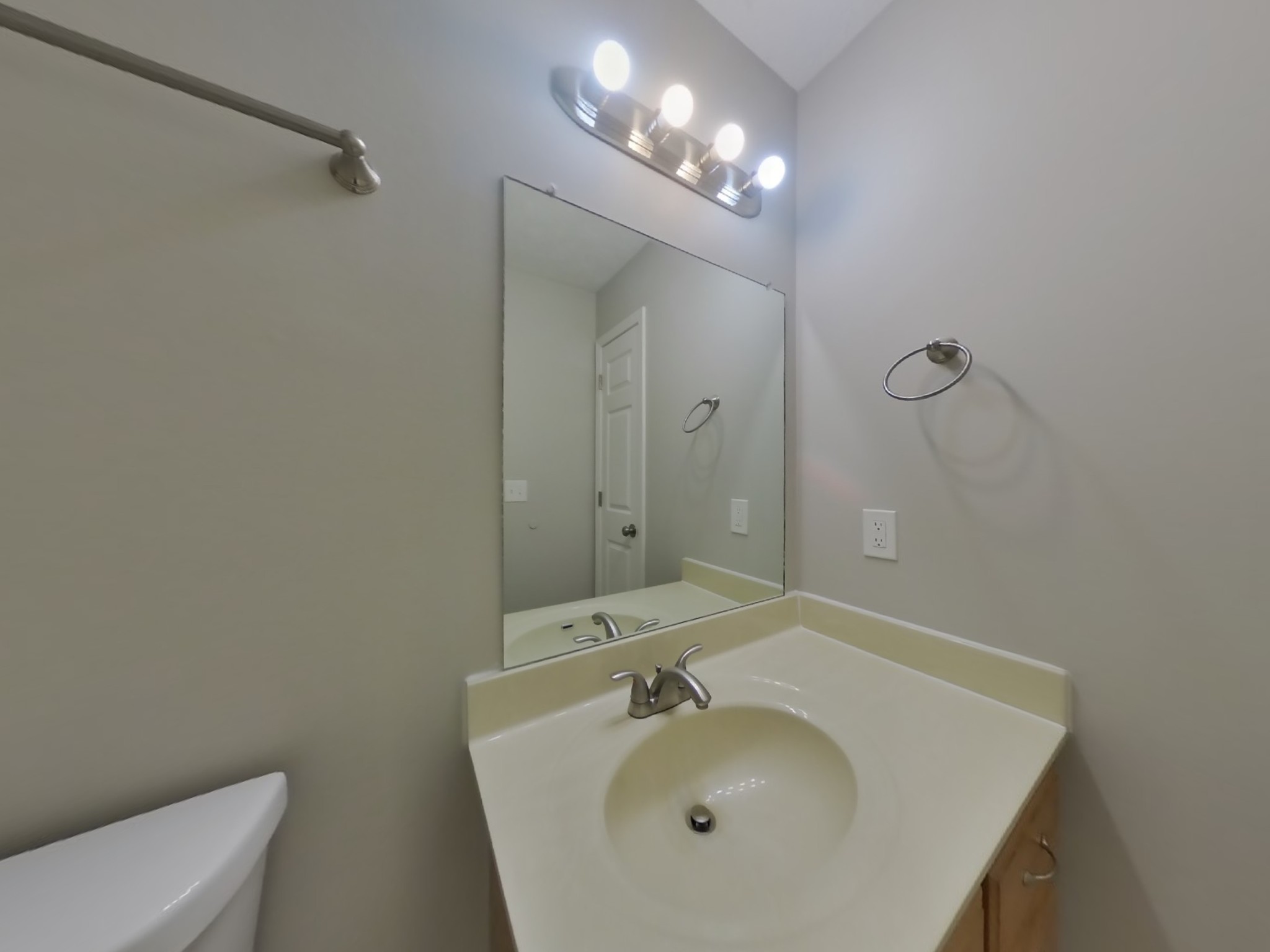 712 Paige Court Columbia TN 38401