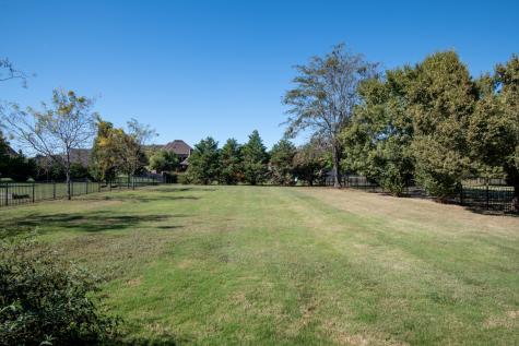 107 Nogs Garden Gallatin TN 37066