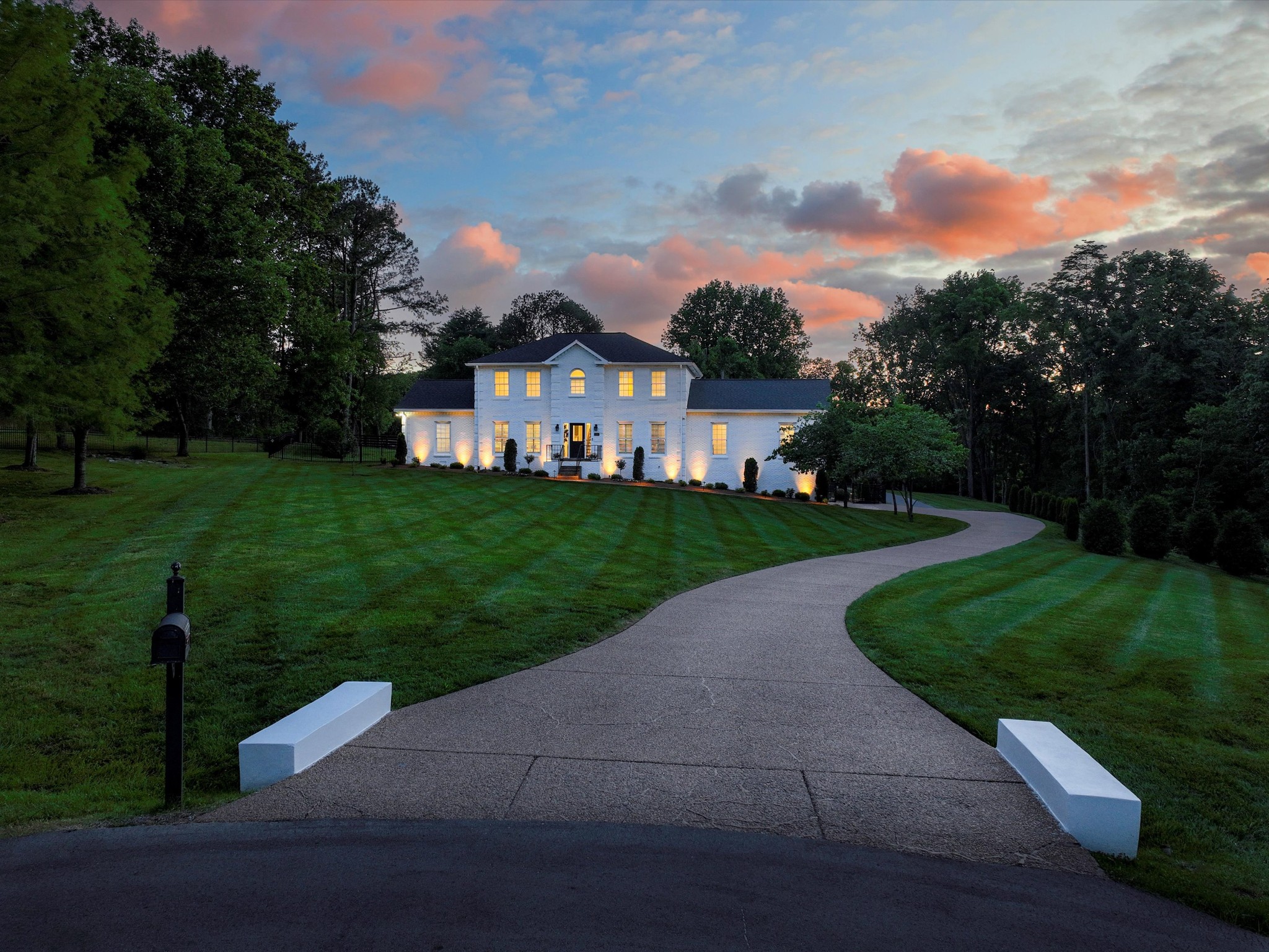 2207 Oakwood Court Franklin TN 37064