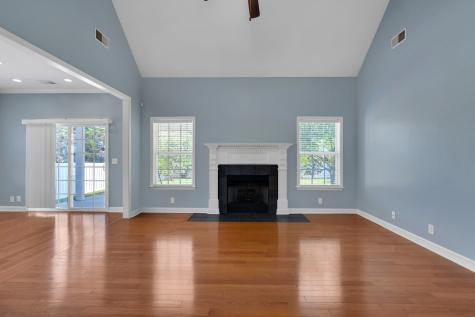 1318 Davy Crockett Drive Murfreesboro TN 37129