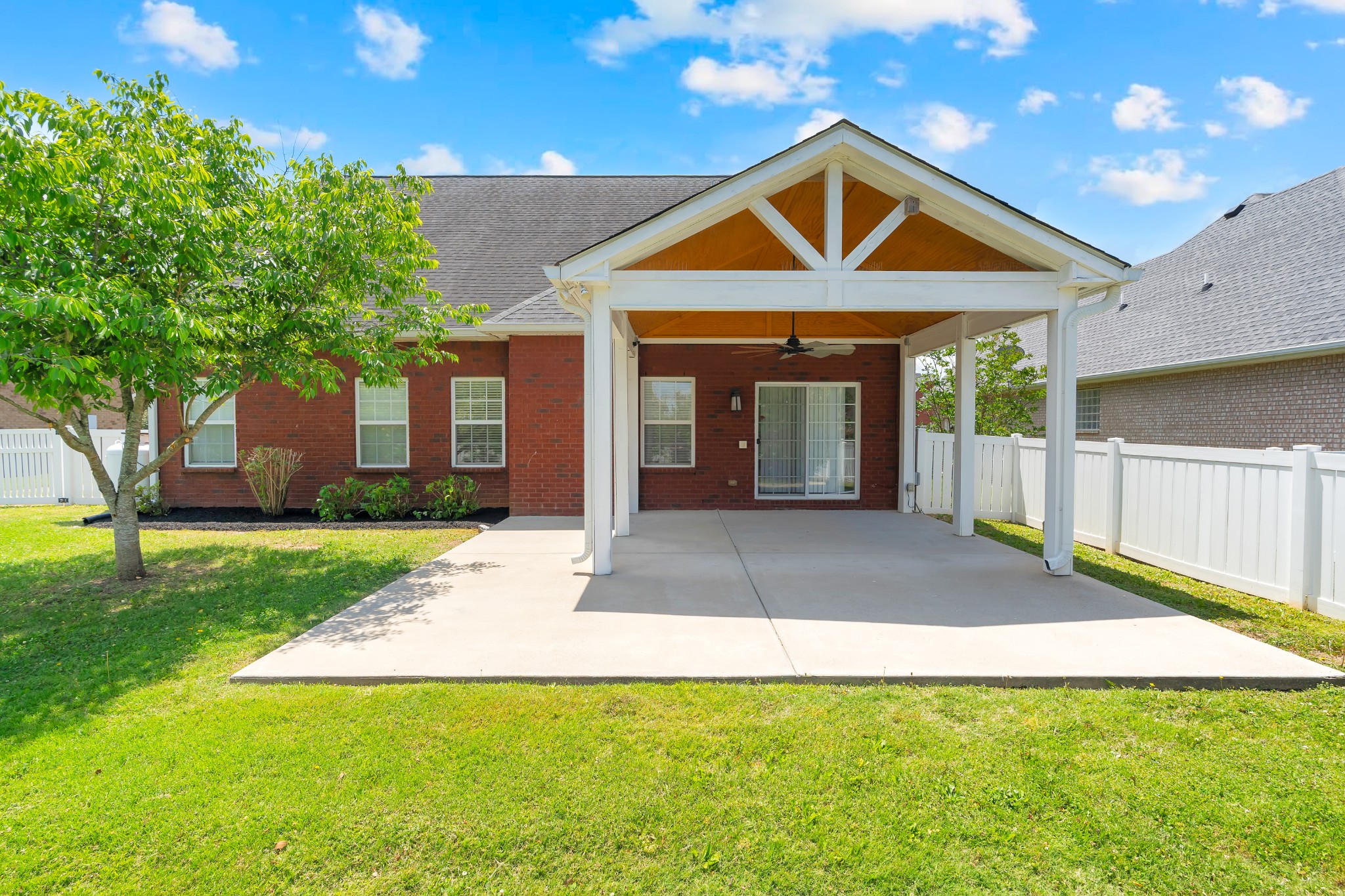 1318 Davy Crockett Drive Murfreesboro TN 37129