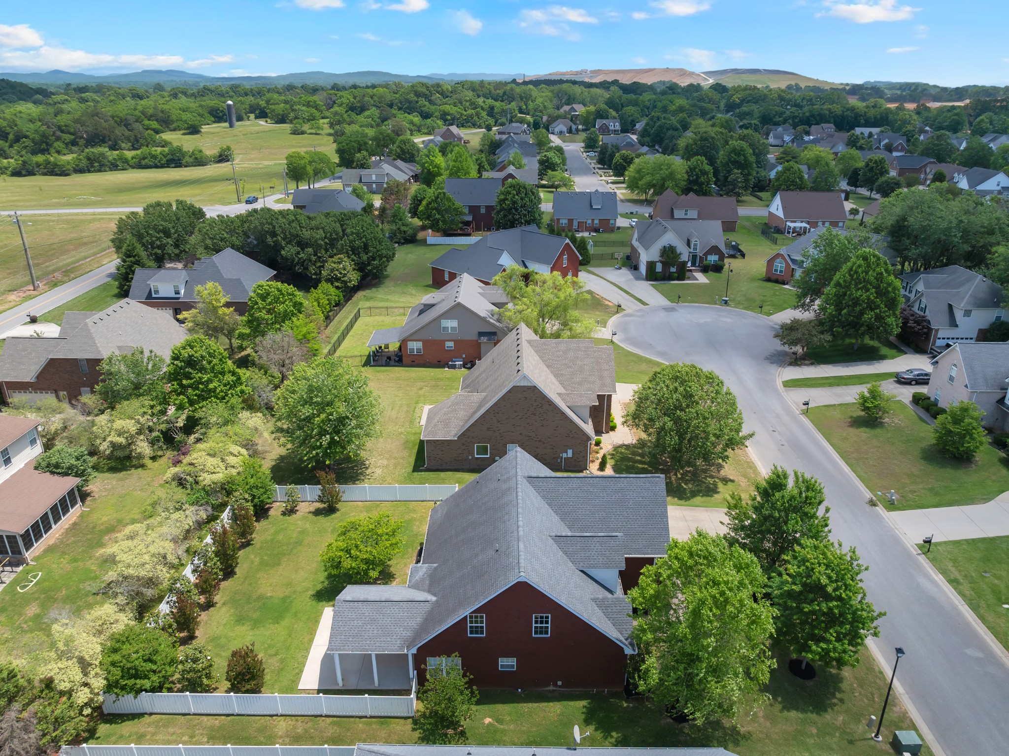 1318 Davy Crockett Drive Murfreesboro TN 37129