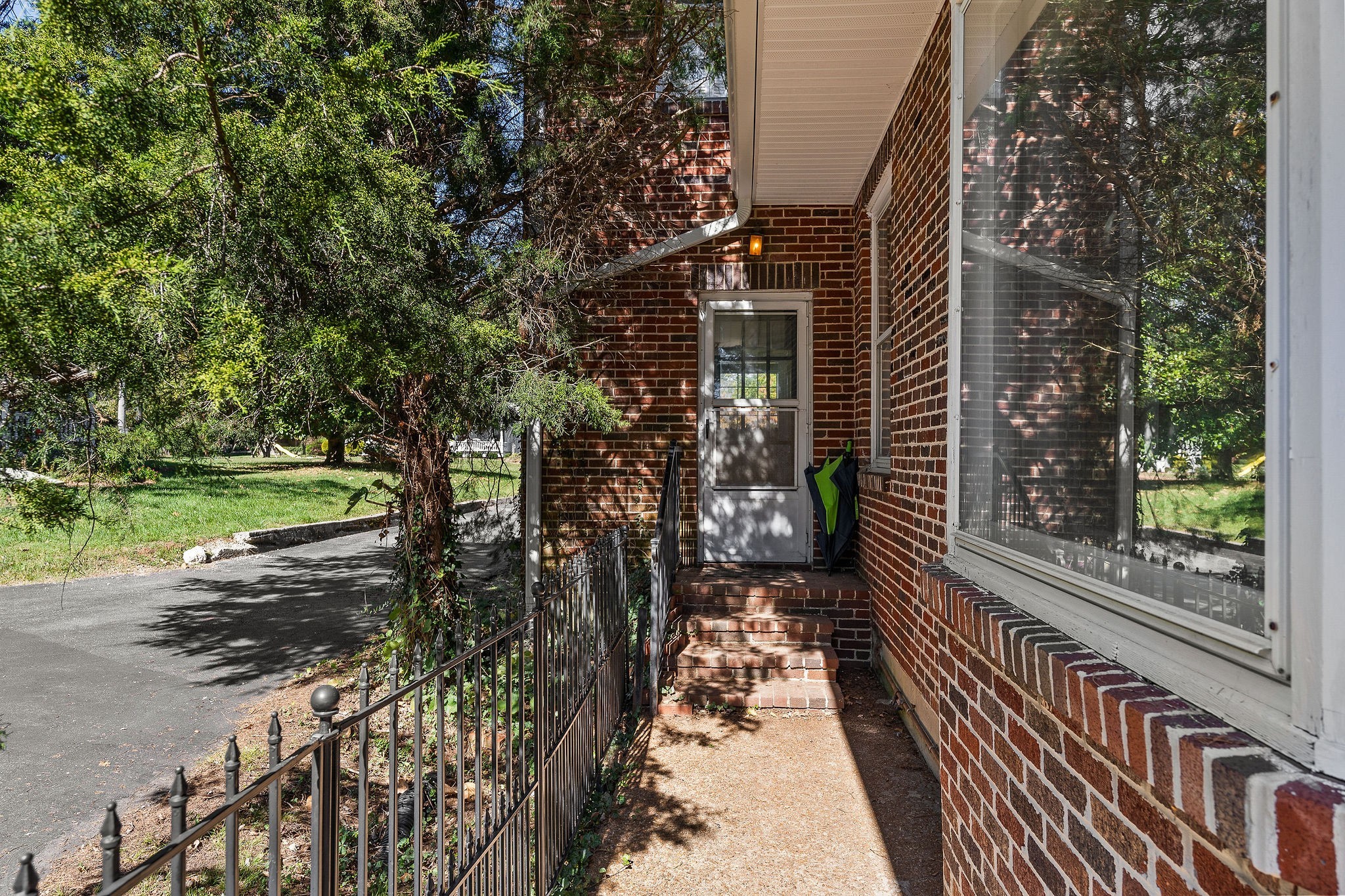 307 W Main Street Smithville TN 37166