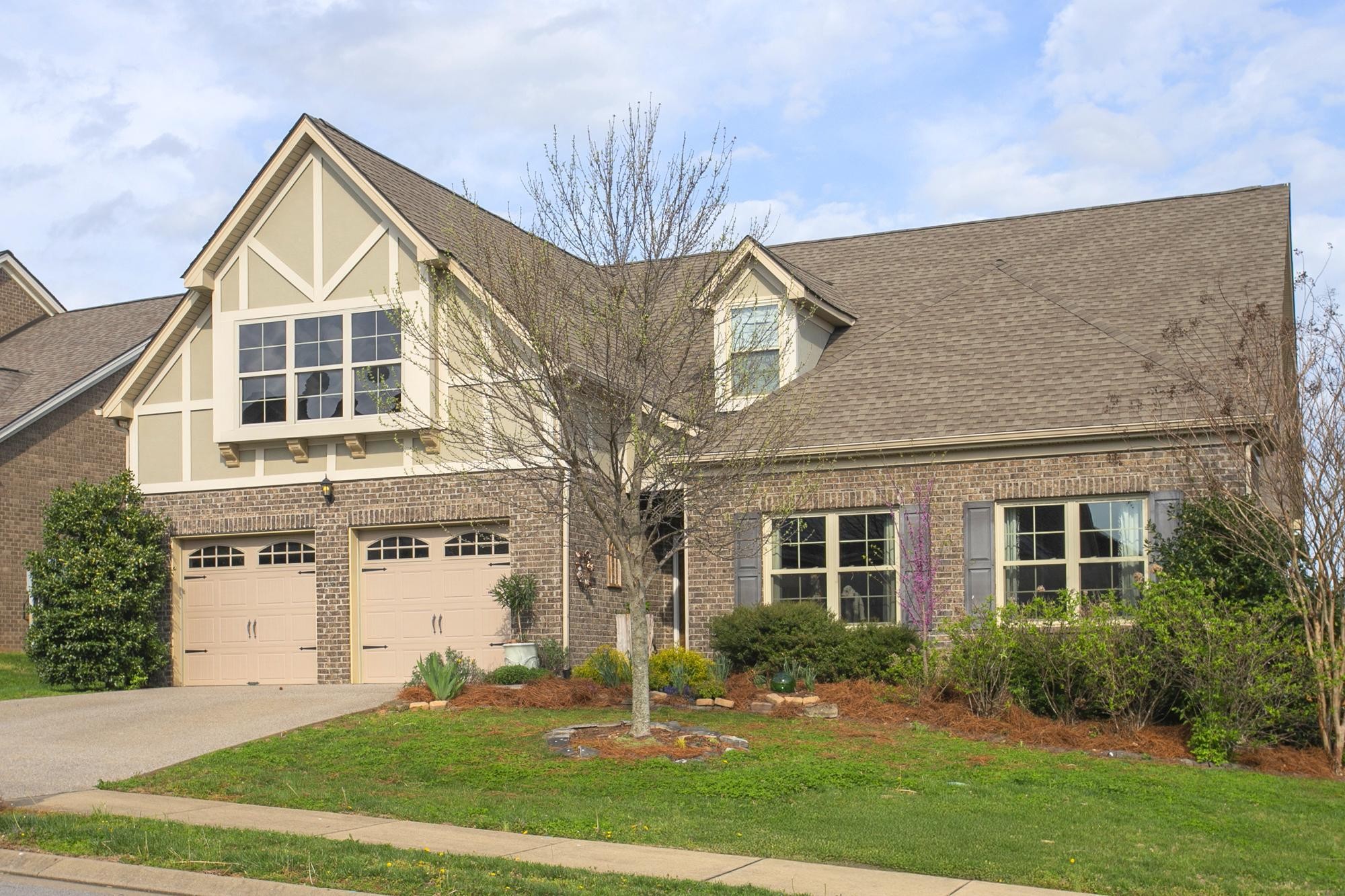 1008 Waterstone Drive Lebanon TN 37090