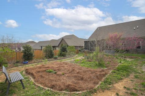 1008 Waterstone Drive Lebanon TN 37090