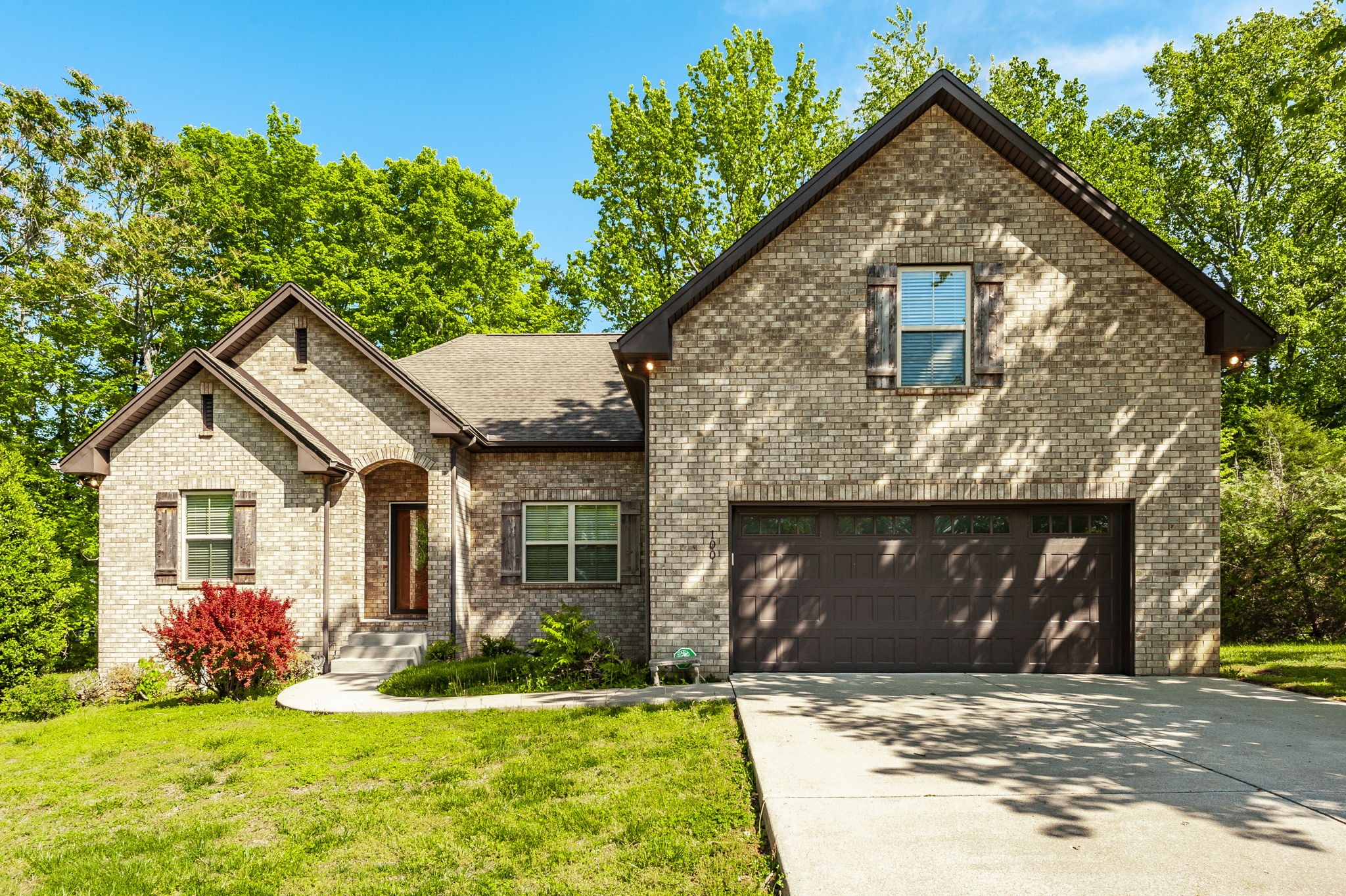 100 Tanglewood Lane Springfield TN 37172