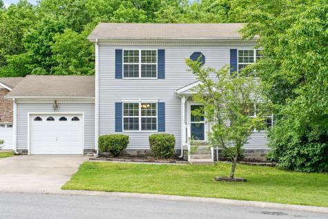 1029 Fuji Lane Clarksville TN 37040
